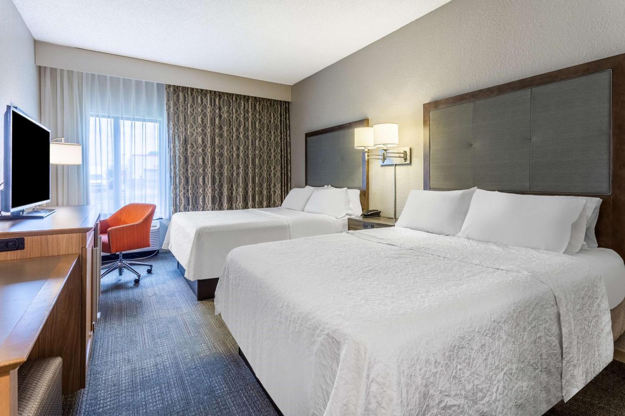 Hampton Inn Eau Claire Exterior foto